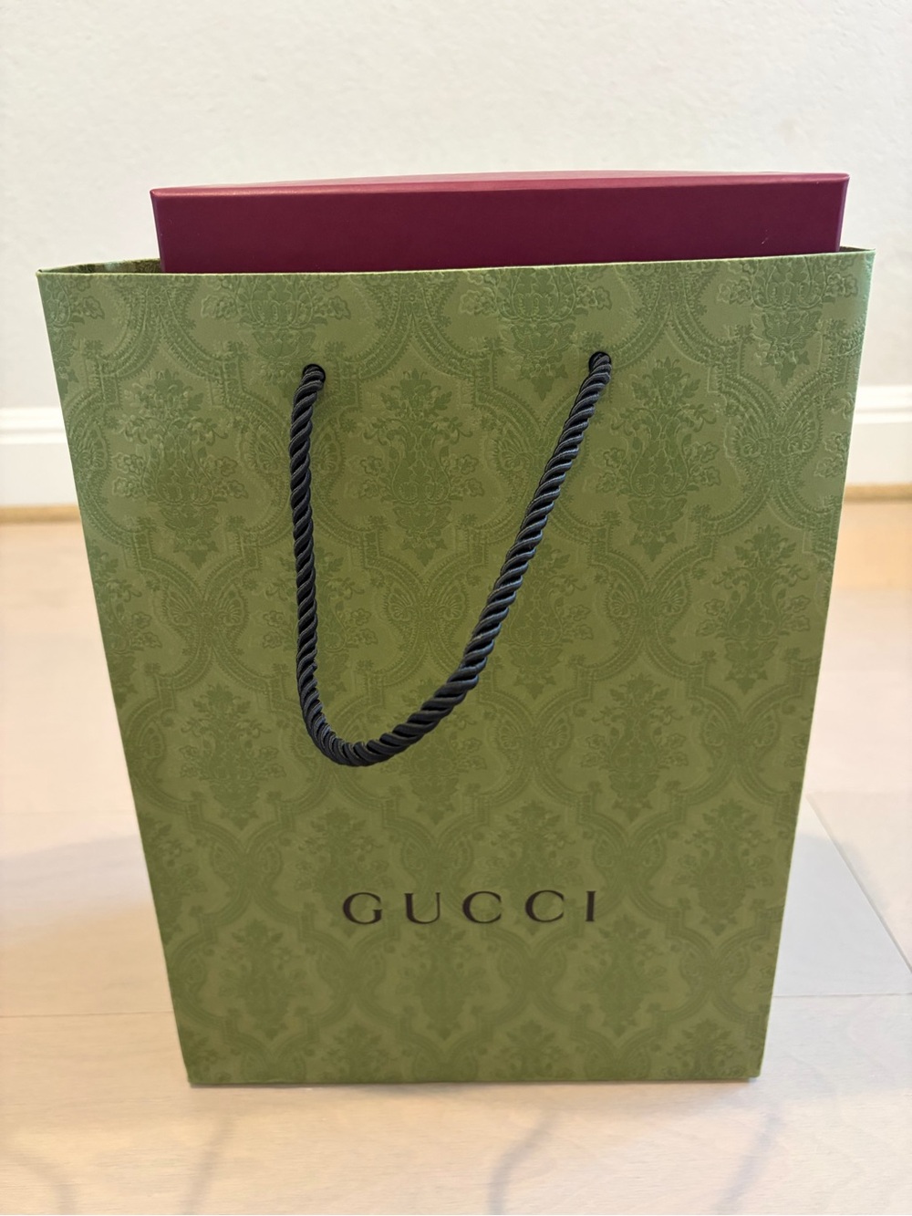 Gucci Re-Web sneaker Low Top Leather Sneakers - Picture 7 of 14